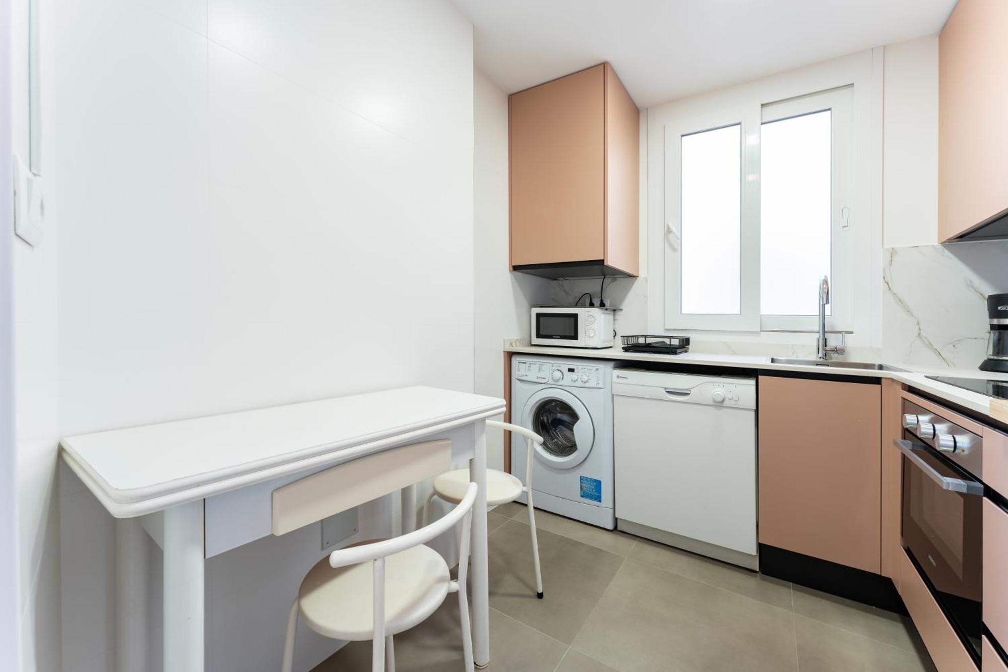 Tropico Carihuela View & Parking Apartment Torremolinos Exterior photo